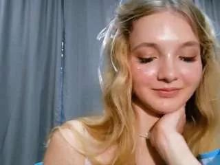 taylorsooy from CamSoda is Freechat