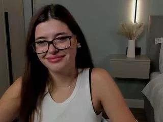 thanhklopfenstein from CamSoda is Freechat
