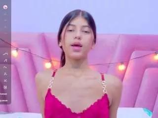 thinlittlegirl from CamSoda is Freechat