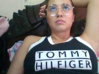 trianabell from CamSoda is Freechat