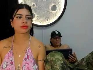 Girls: try live performances with matured performers, from dancing to quirks, in a variety of beautiful sex cams.