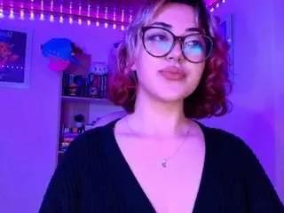 violet-smilee from CamSoda is Freechat