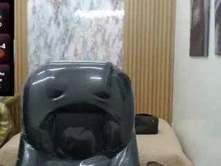 violeta-sanzx from CamSoda is Freechat