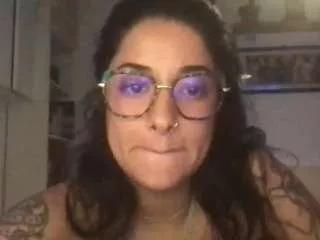 viviis from CamSoda