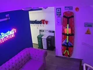 Voyeurcam-jb-lobby webcams show profile image 