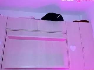 Photos of whitneybaker from CamSoda is Freechat