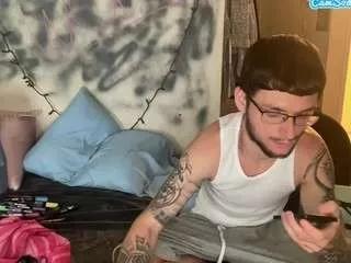 youngkubenski215 from CamSoda is Freechat