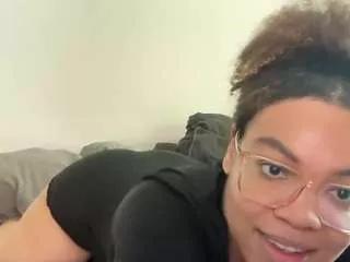 Photos of zahrabliss from CamSoda is Freechat