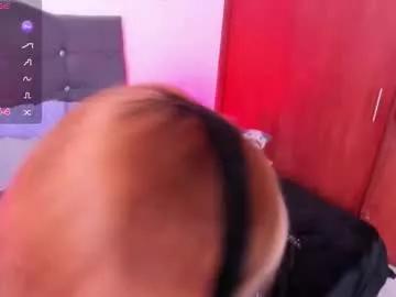 _adharalee webcams show profile image 
