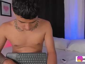 _e_m_m_a_1 from Chaturbate