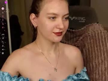 _evellyn_ from Chaturbate