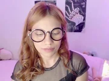 _lloou_ from Chaturbate