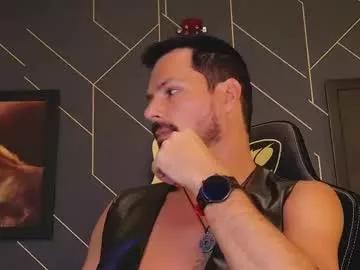 aaronbomer from Chaturbate
