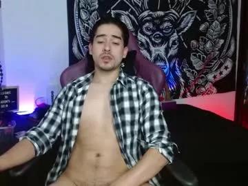 aarondumont1811 from Chaturbate