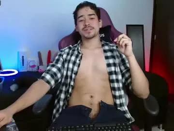 aarondumont1811 from Chaturbate