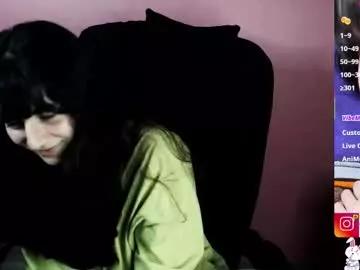 addictcouple2001 from Chaturbate