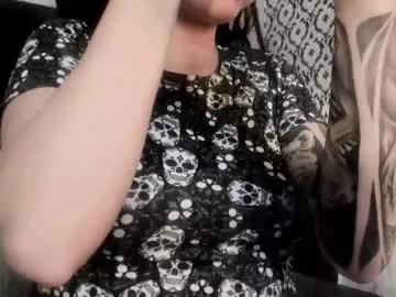 adeelinee from Chaturbate