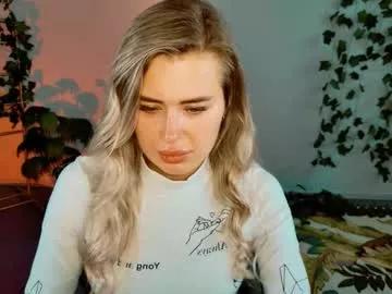 adelloyss from Chaturbate is Freechat