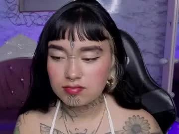 alana_v_ from Chaturbate