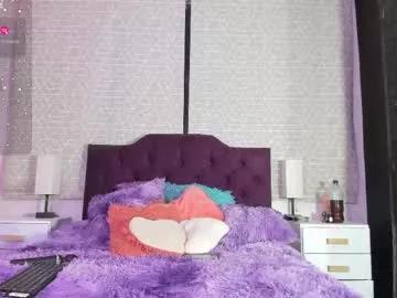 alanna_love01 from Chaturbate