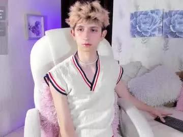 aleek_ravn from Chaturbate