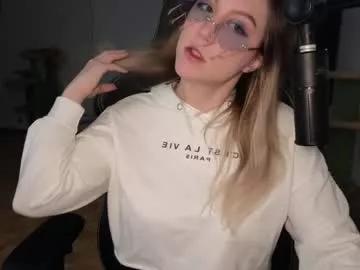 alexa_dream from Chaturbate is Group