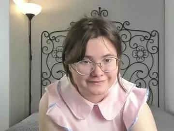 alice_smile_for_me from Chaturbate is Freechat