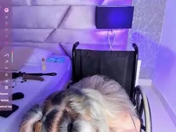 ally_chair from Chaturbate