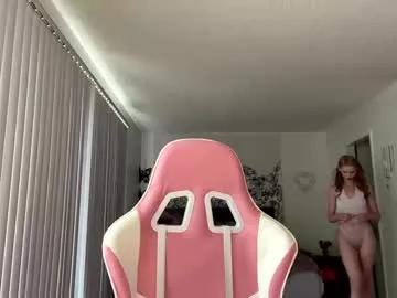 allyoursss1212 from Chaturbate