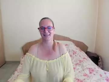 amanda_squirt from Chaturbate