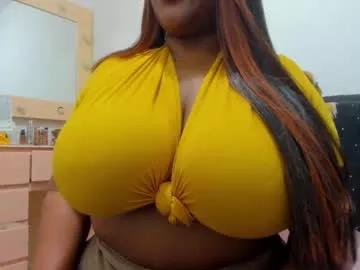 amazonbrunett_ from Chaturbate