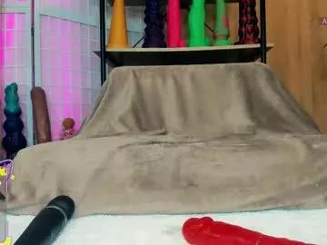 anal_queen_mona from Chaturbate