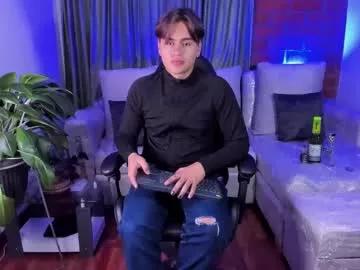 anddy_vargas from Chaturbate