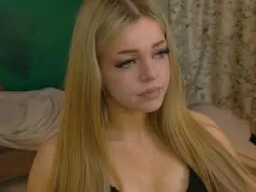 anjelina_poem on Chaturbate