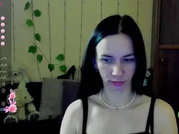 annakillian_kiss from Chaturbate