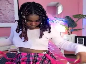 annia_dh from Chaturbate