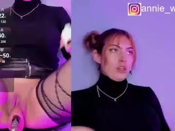 annie_winter1 from Chaturbate