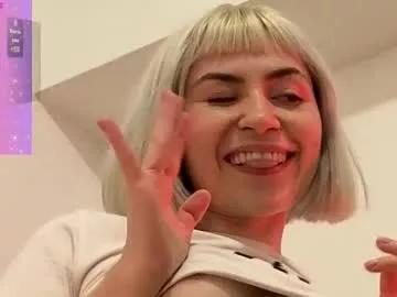 annietinky from Chaturbate