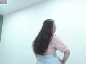 ariadna_luna from Chaturbate