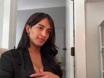 arialatinna_ from Chaturbate