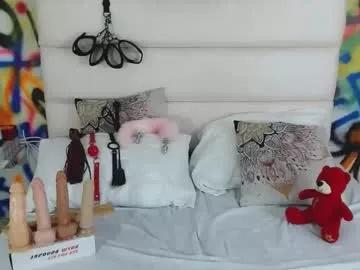 ariamartins from Chaturbate