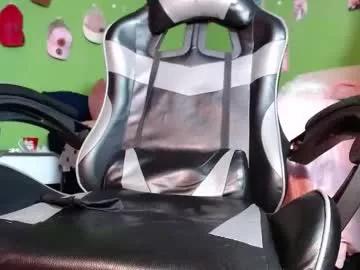 arian_pervert from Chaturbate
