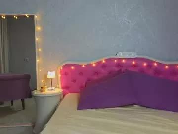 ariana_petite from Chaturbate