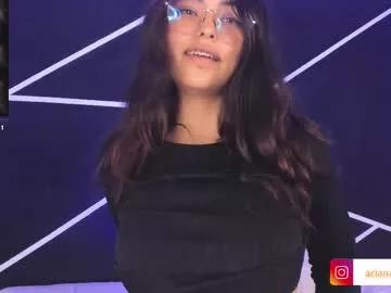 ariana_pierce from Chaturbate