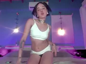 ariana_whitee from Chaturbate