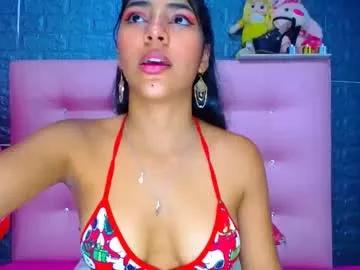 ariannalewis1 from Chaturbate