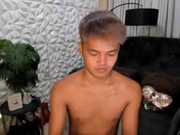 asianhugescott from Chaturbate is Freechat