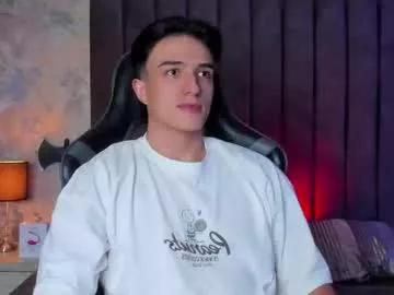 aslanfox1 from Chaturbate