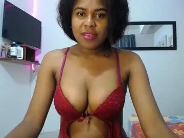 aynaraross1 from Chaturbate