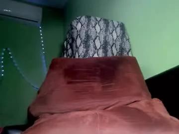 azyzz69 from Chaturbate